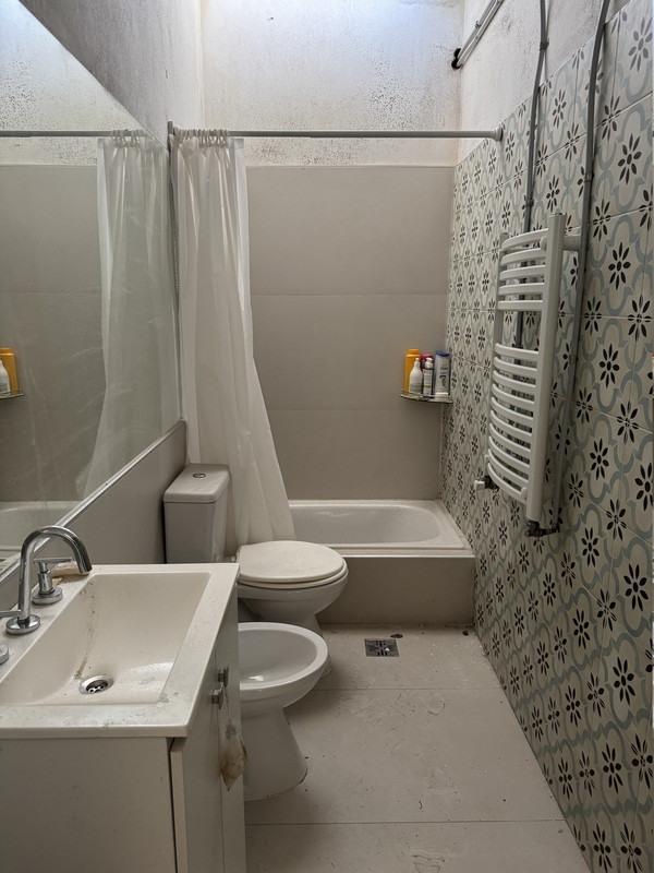APTA CRÉDITO: CASA A RECICLAR A MTS DE AV. CASTRO BARROS. 120M2 CUBIERTOS. 362M2 TERRENO. — foto 21
